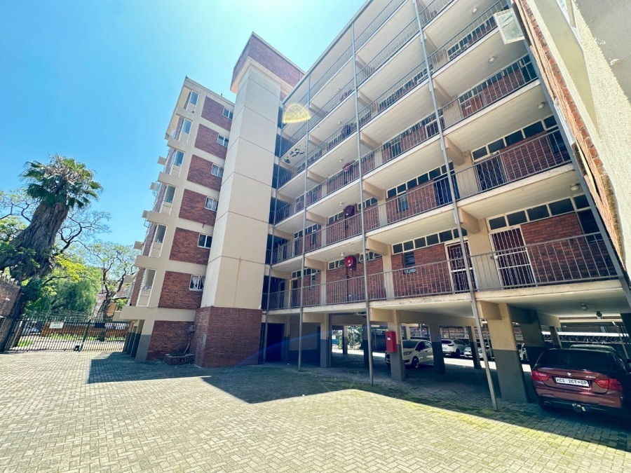 1 Bedroom Property for Sale in Sunnyside Gauteng