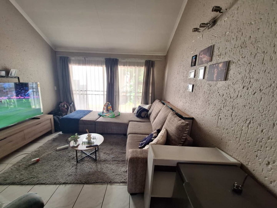 To Let 1 Bedroom Property for Rent in Randpark Ridge Gauteng