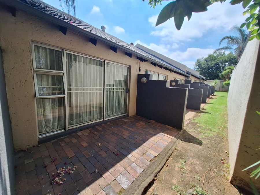 To Let 1 Bedroom Property for Rent in Randpark Ridge Gauteng