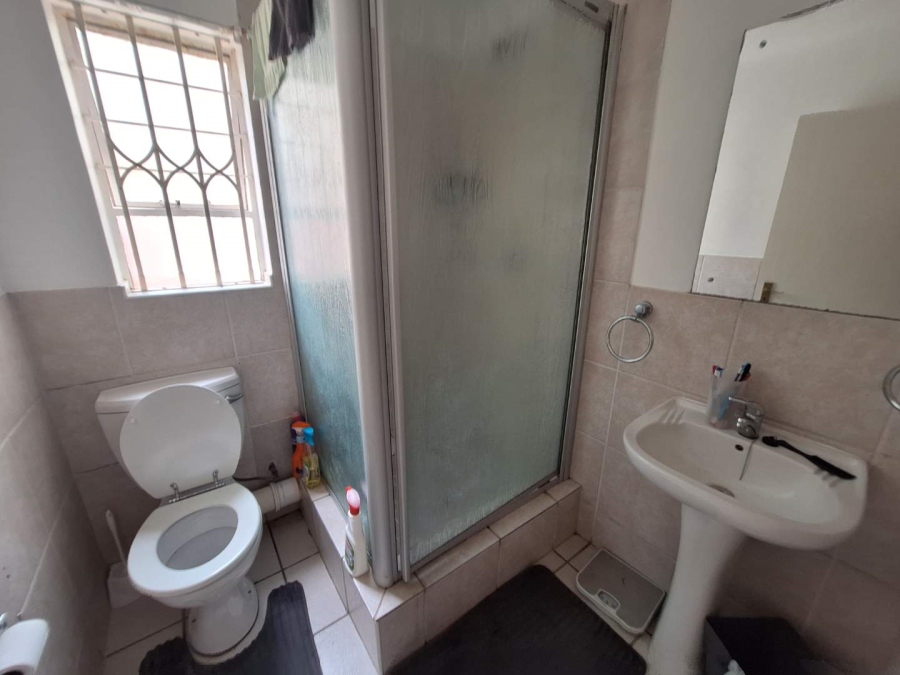 To Let 1 Bedroom Property for Rent in Blackheath Gauteng