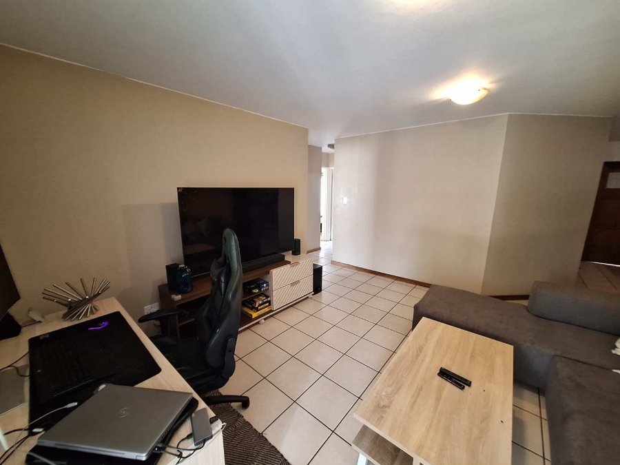 To Let 1 Bedroom Property for Rent in Blackheath Gauteng