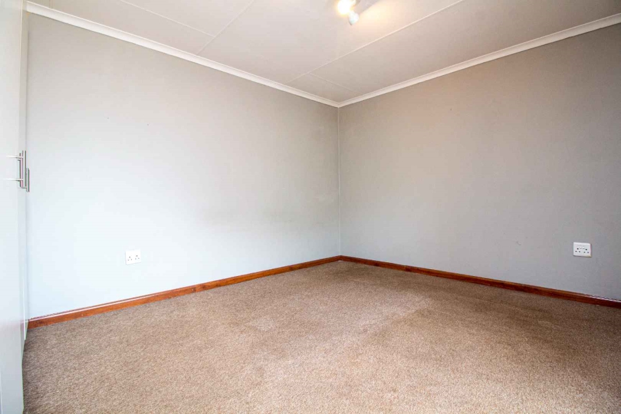 3 Bedroom Property for Sale in Wilgeheuwel Gauteng