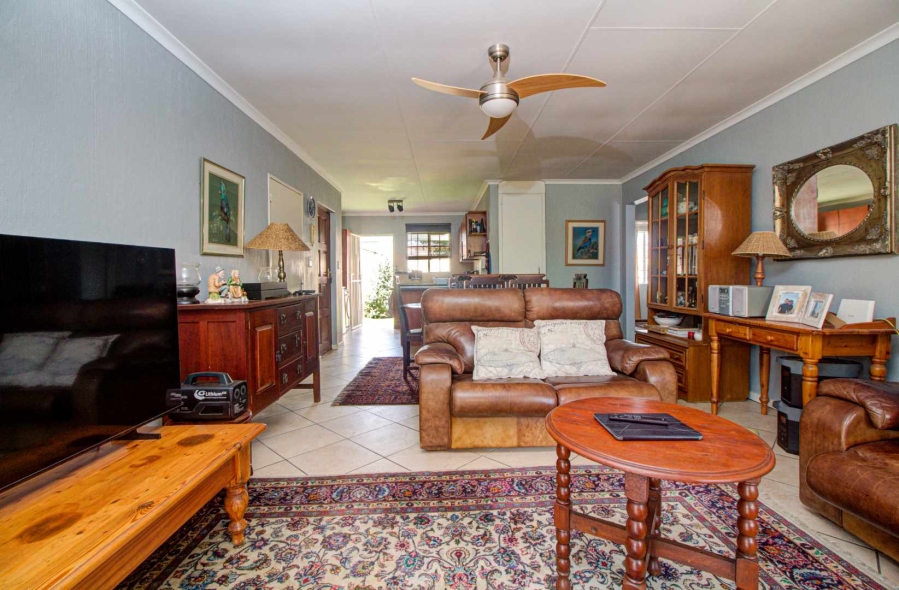 3 Bedroom Property for Sale in Honeydew Manor Gauteng