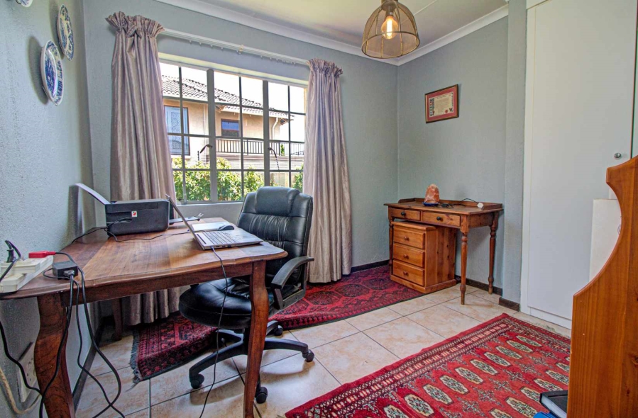 3 Bedroom Property for Sale in Honeydew Manor Gauteng