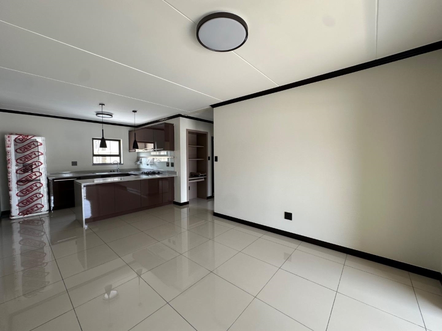 To Let 2 Bedroom Property for Rent in Blue Hills Gauteng