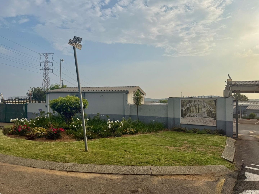 2 Bedroom Property for Sale in Ridgeway Gauteng