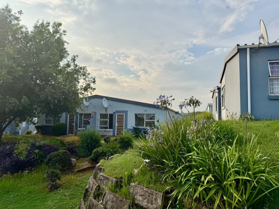 2 Bedroom Property for Sale in Ridgeway Gauteng