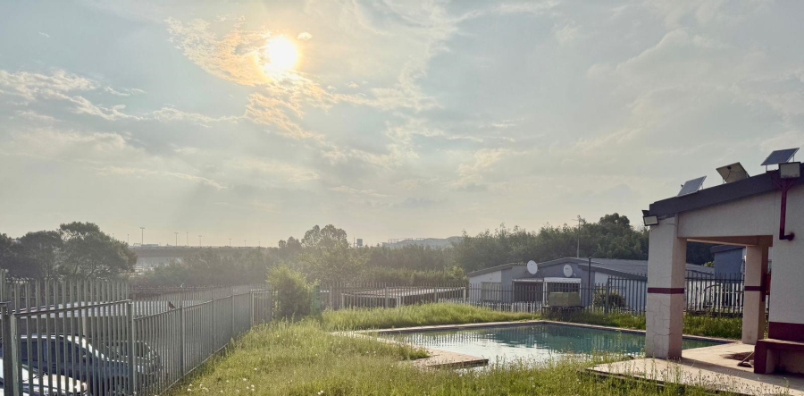 2 Bedroom Property for Sale in Ridgeway Gauteng