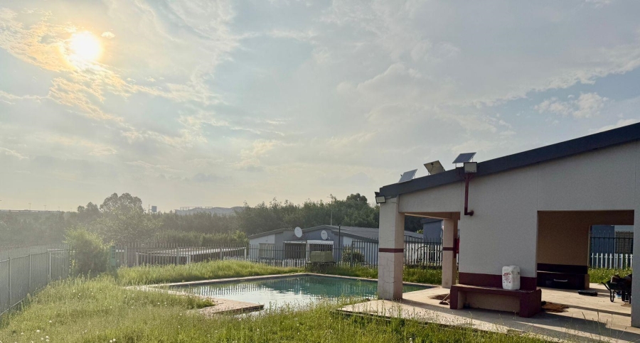 2 Bedroom Property for Sale in Ridgeway Gauteng