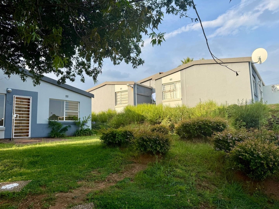 2 Bedroom Property for Sale in Ridgeway Gauteng