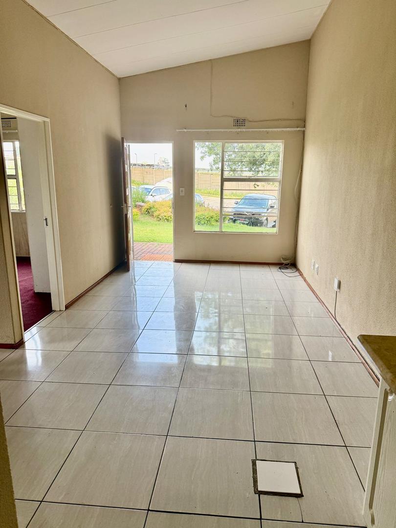 2 Bedroom Property for Sale in Ridgeway Gauteng