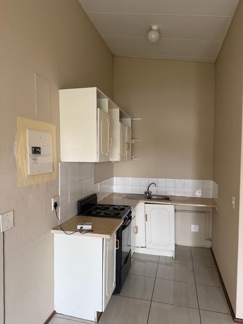 2 Bedroom Property for Sale in Ridgeway Gauteng