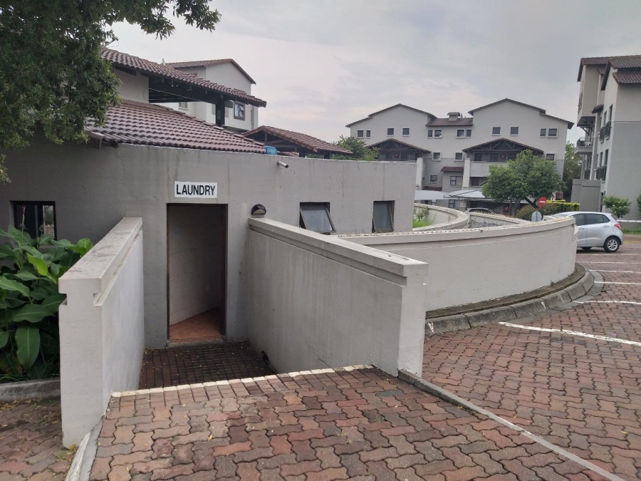 To Let 1 Bedroom Property for Rent in Sunninghill Gauteng