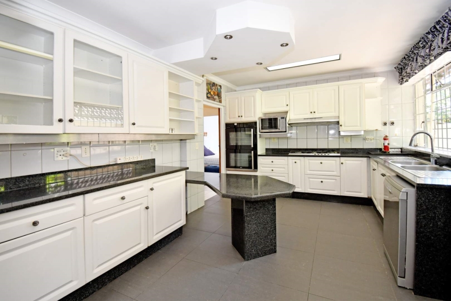 To Let 5 Bedroom Property for Rent in Bryanston Gauteng