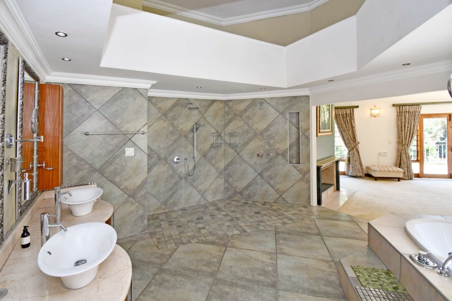 To Let 5 Bedroom Property for Rent in Bryanston Gauteng