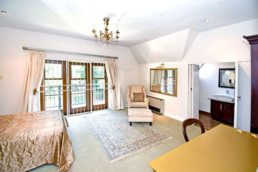 To Let 5 Bedroom Property for Rent in Bryanston Gauteng