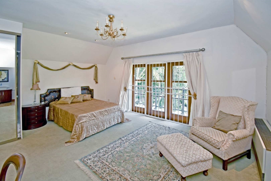 To Let 5 Bedroom Property for Rent in Bryanston Gauteng