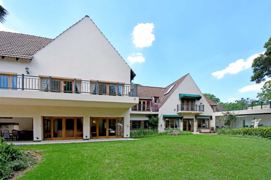 To Let 5 Bedroom Property for Rent in Bryanston Gauteng