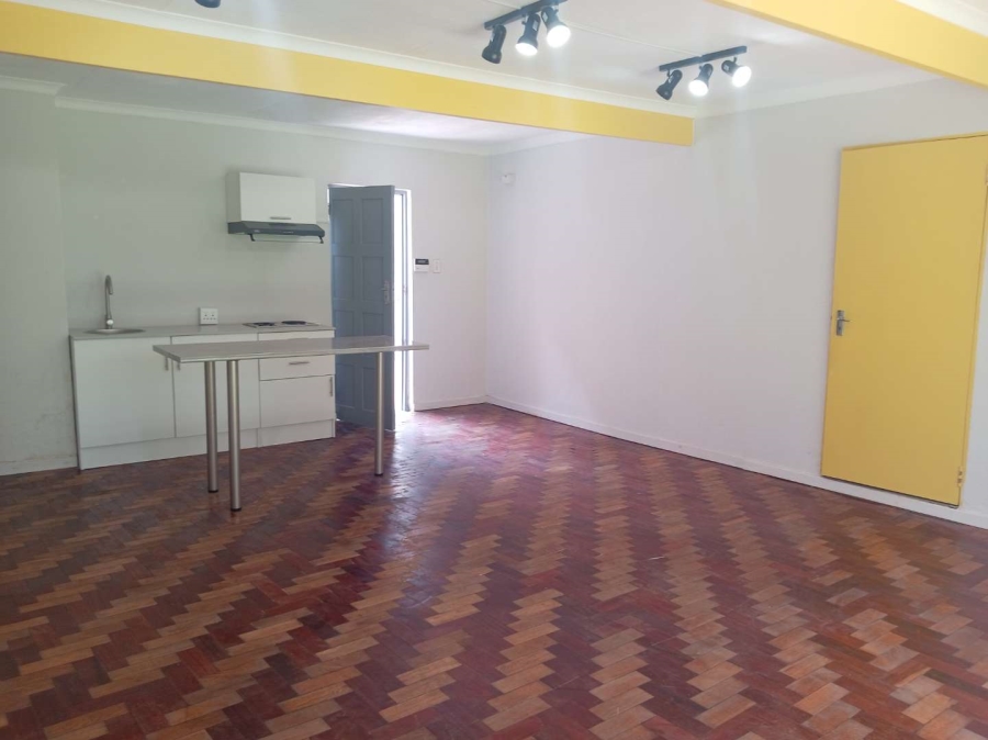 To Let 1 Bedroom Property for Rent in Houghton Gauteng