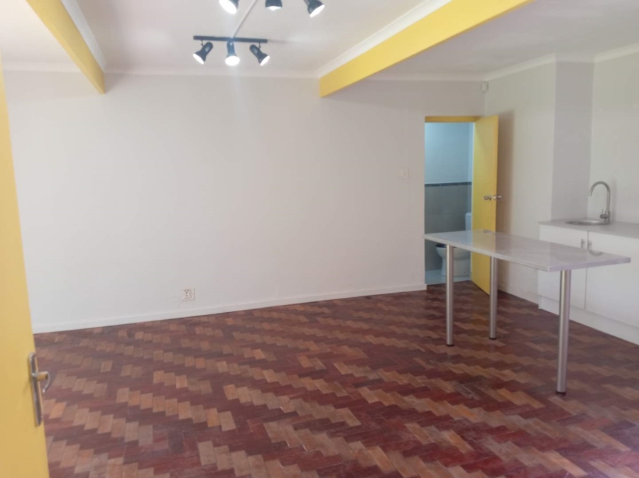 To Let 1 Bedroom Property for Rent in Houghton Gauteng