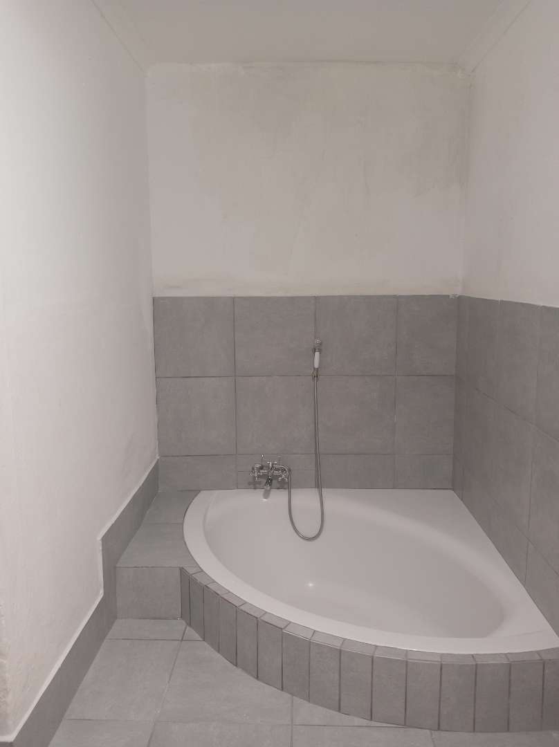 To Let 1 Bedroom Property for Rent in Houghton Gauteng