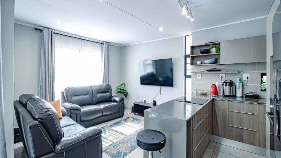 3 Bedroom Property for Sale in Rooihuiskraal North Gauteng