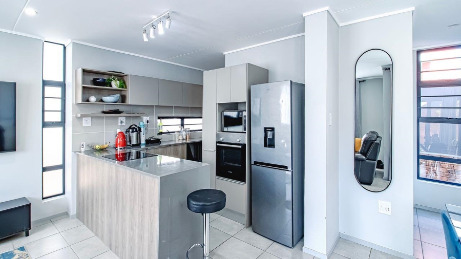 3 Bedroom Property for Sale in Rooihuiskraal North Gauteng