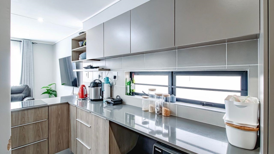 3 Bedroom Property for Sale in Rooihuiskraal North Gauteng