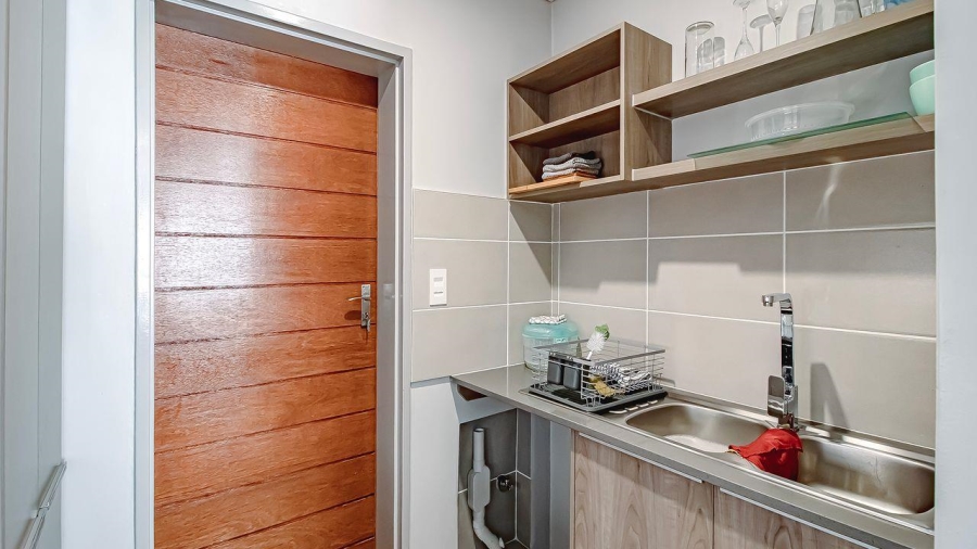 3 Bedroom Property for Sale in Rooihuiskraal North Gauteng