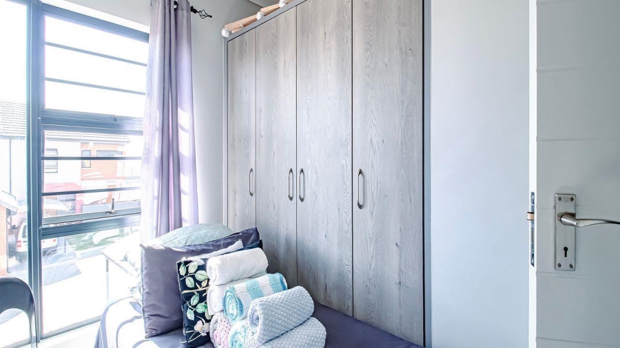 3 Bedroom Property for Sale in Rooihuiskraal North Gauteng