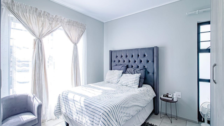 3 Bedroom Property for Sale in Rooihuiskraal North Gauteng