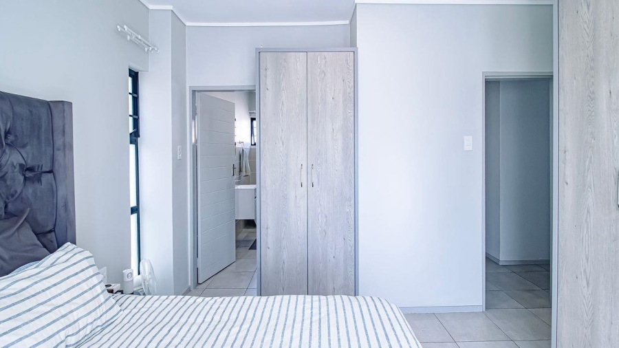 3 Bedroom Property for Sale in Rooihuiskraal North Gauteng