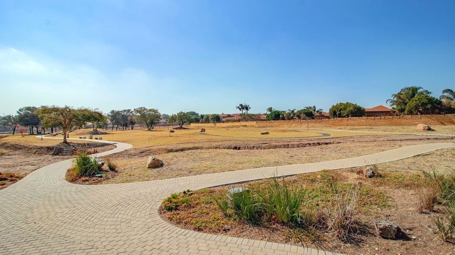 3 Bedroom Property for Sale in Rooihuiskraal North Gauteng