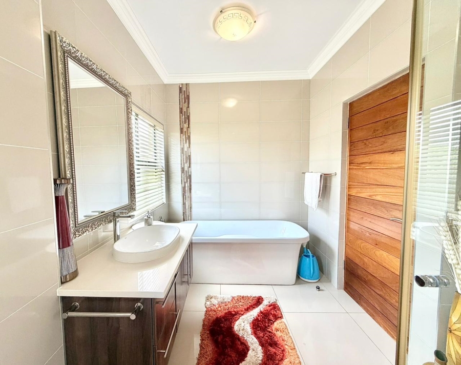 To Let 4 Bedroom Property for Rent in Meyersdal Gauteng