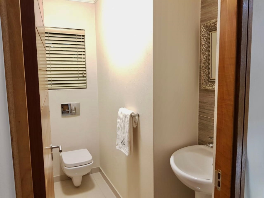 To Let 4 Bedroom Property for Rent in Meyersdal Gauteng