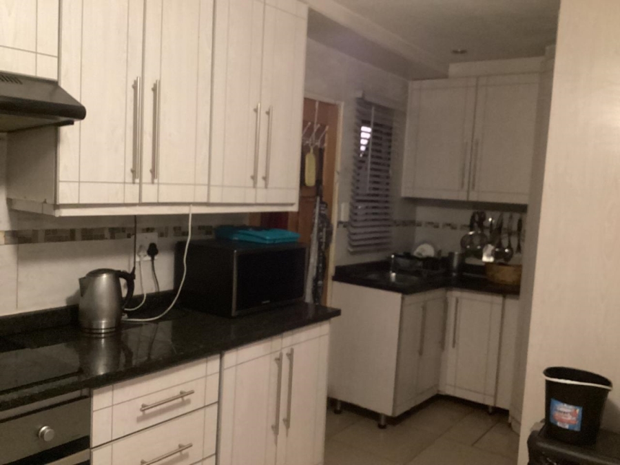 4 Bedroom Property for Sale in Kibler Park Gauteng