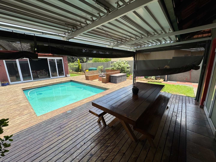 4 Bedroom Property for Sale in Brackendowns Gauteng