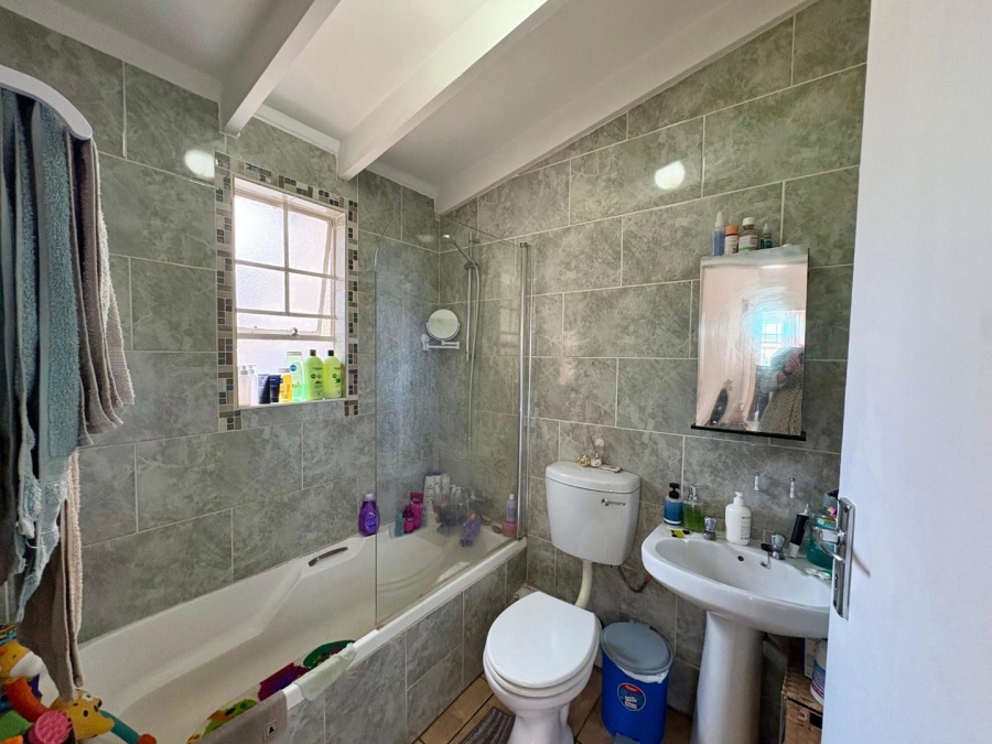 2 Bedroom Property for Sale in Meyersdal Gauteng