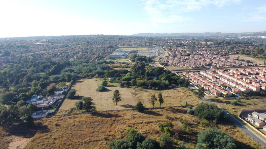 0 Bedroom Property for Sale in Wilgeheuwel Gauteng