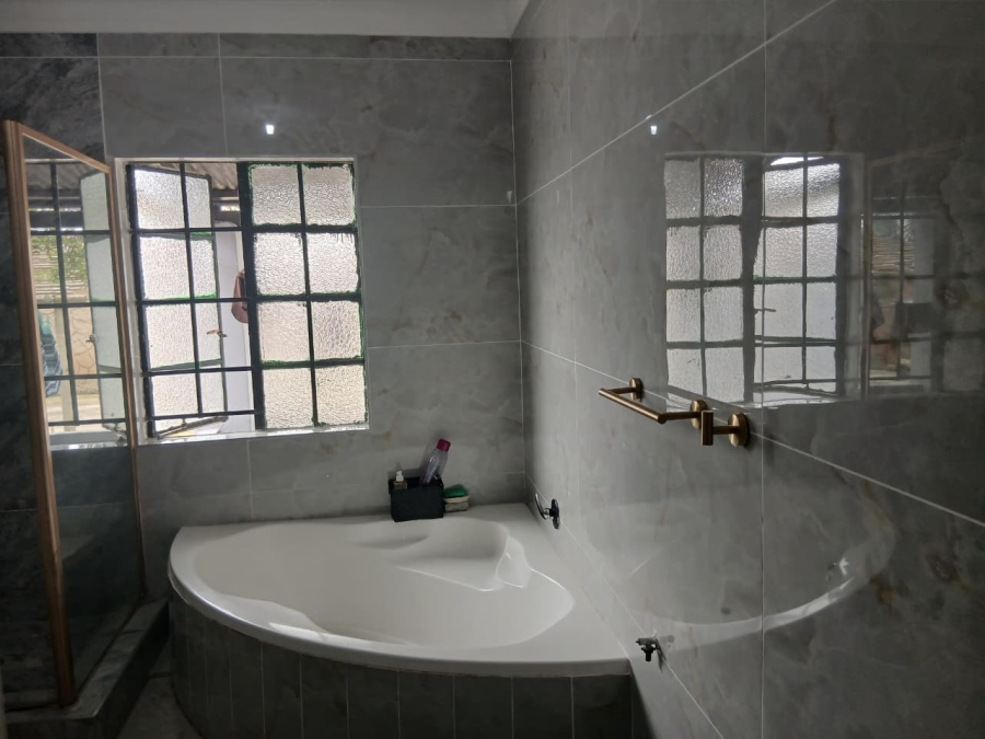 3 Bedroom Property for Sale in Brakpan Central Gauteng