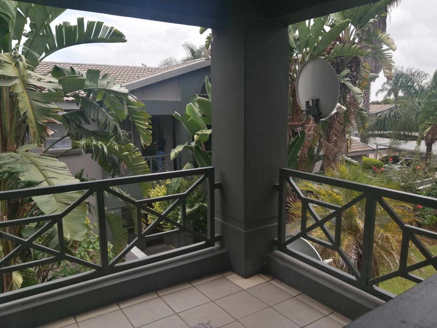 To Let 2 Bedroom Property for Rent in North Riding Gauteng