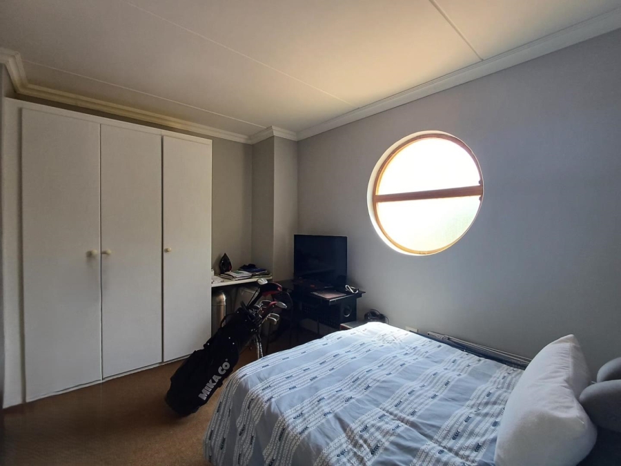 To Let 2 Bedroom Property for Rent in North Riding Gauteng