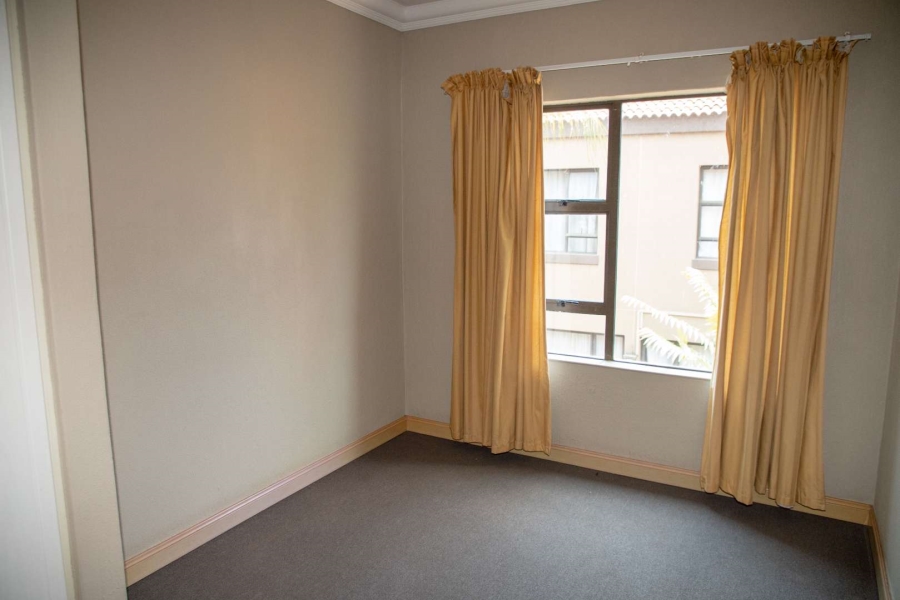 3 Bedroom Property for Sale in Zuurfontein Gauteng