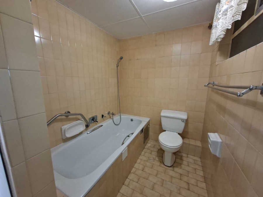 2 Bedroom Property for Sale in Pretoria Central Gauteng