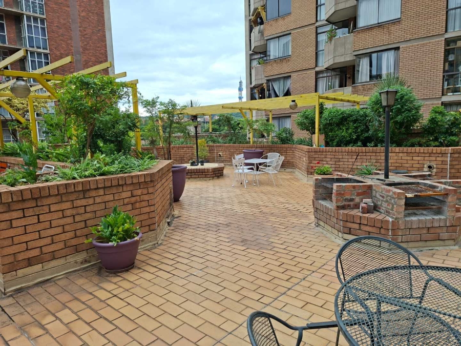 2 Bedroom Property for Sale in Pretoria Central Gauteng