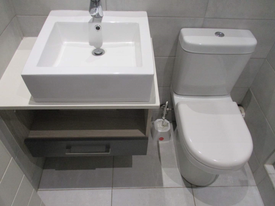 2 Bedroom Property for Sale in Brooklyn Gauteng