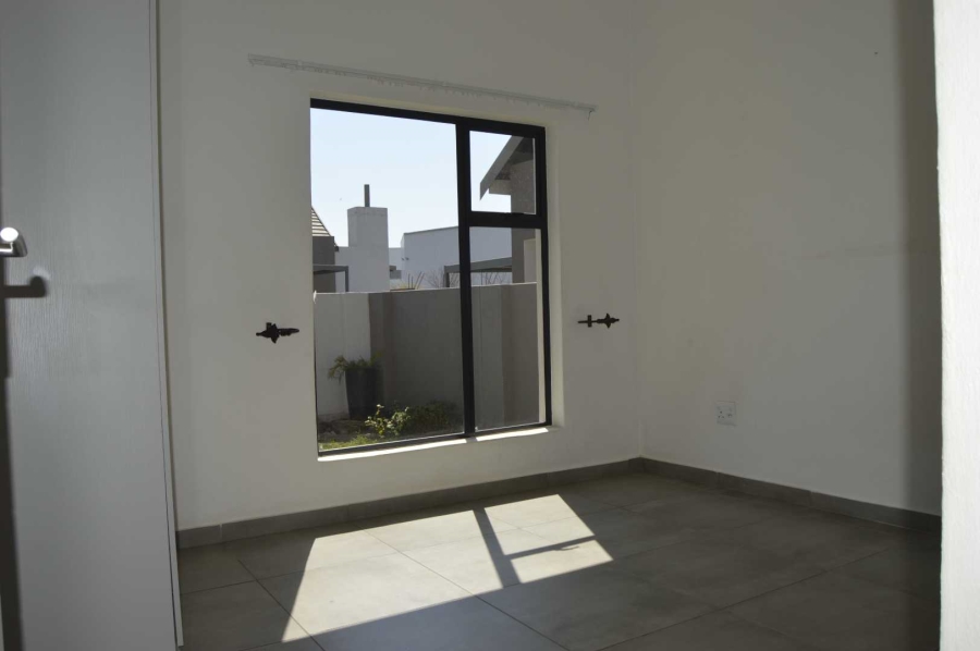 2 Bedroom Property for Sale in Glen Erasmia Gauteng