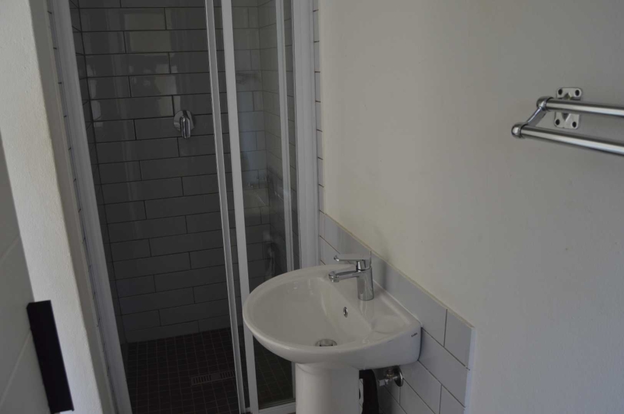 2 Bedroom Property for Sale in Glen Erasmia Gauteng