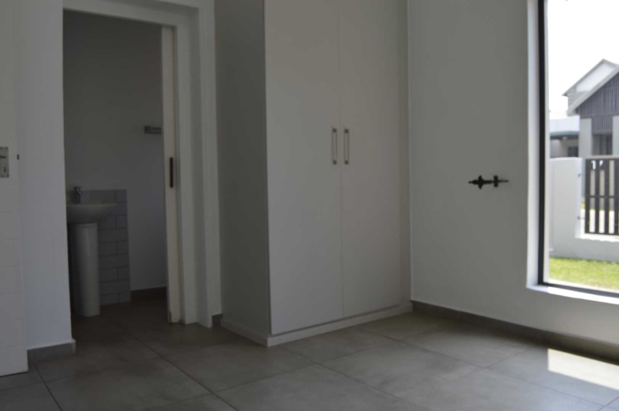 2 Bedroom Property for Sale in Glen Erasmia Gauteng