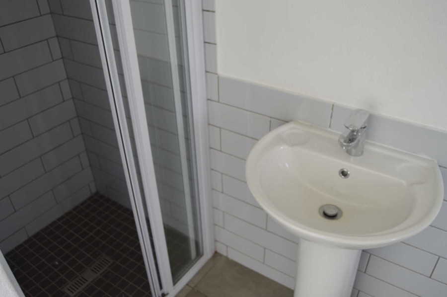 2 Bedroom Property for Sale in Glen Erasmia Gauteng